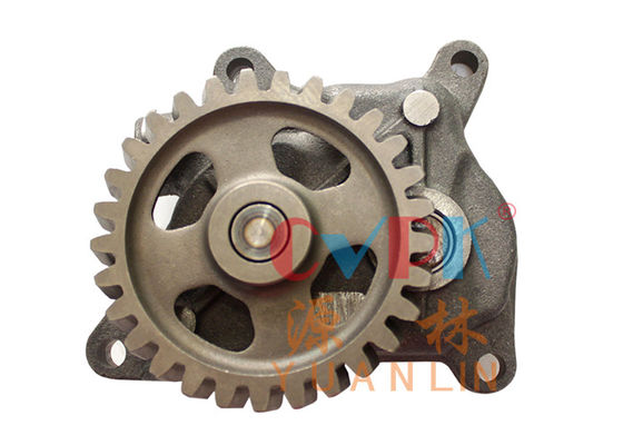 Bomba 8-97147338-0 Isuzu Engine 4HF1 del aceite de motor 1.3KG