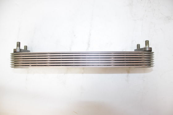 1-21725054-0 refrigerador de aceite de Isuzu Diesel Engine 1-21725054-0 EX300-3 6SD1T
